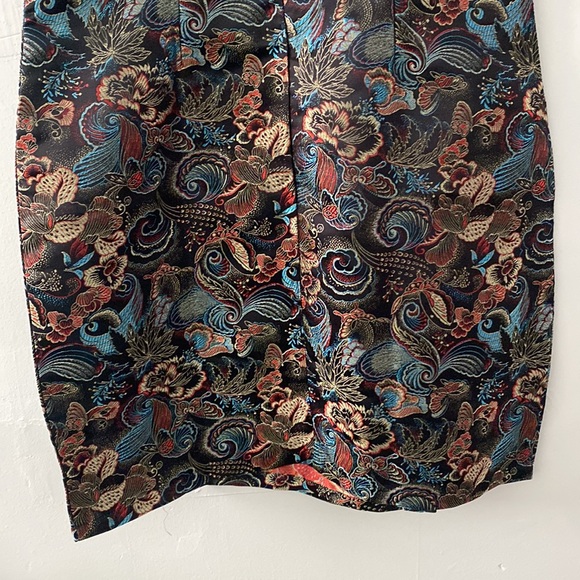 Beautiful Chinese Dress very unique - Picture 4 of 6